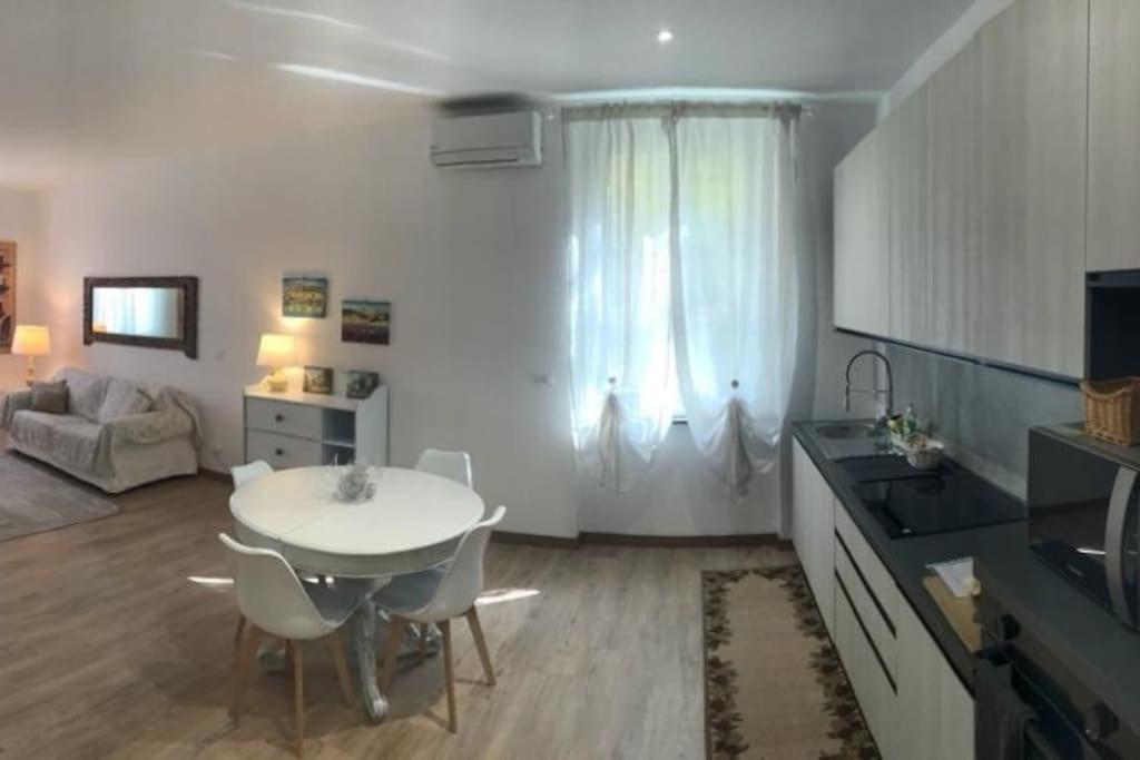 Pisi Home, 2 Min Dalla Spiaggia E Dall' Ospedale Gaslini Genoa Bagian luar foto