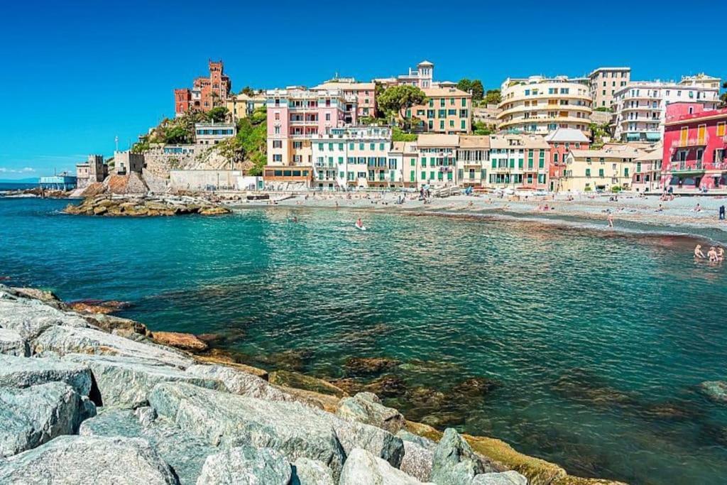 Pisi Home, 2 Min Dalla Spiaggia E Dall' Ospedale Gaslini Genoa Bagian luar foto