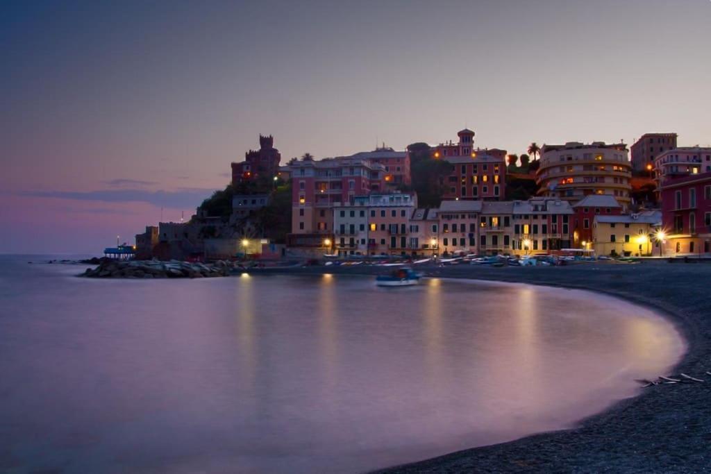 Pisi Home, 2 Min Dalla Spiaggia E Dall' Ospedale Gaslini Genoa Bagian luar foto
